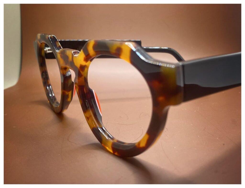 Monture artisanale aurèle 1