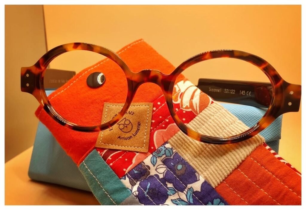 Monture artisanale suzanne 1